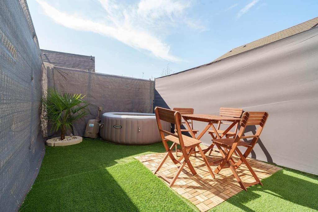 Moana Jacuzzi Proche De Paris Apartment